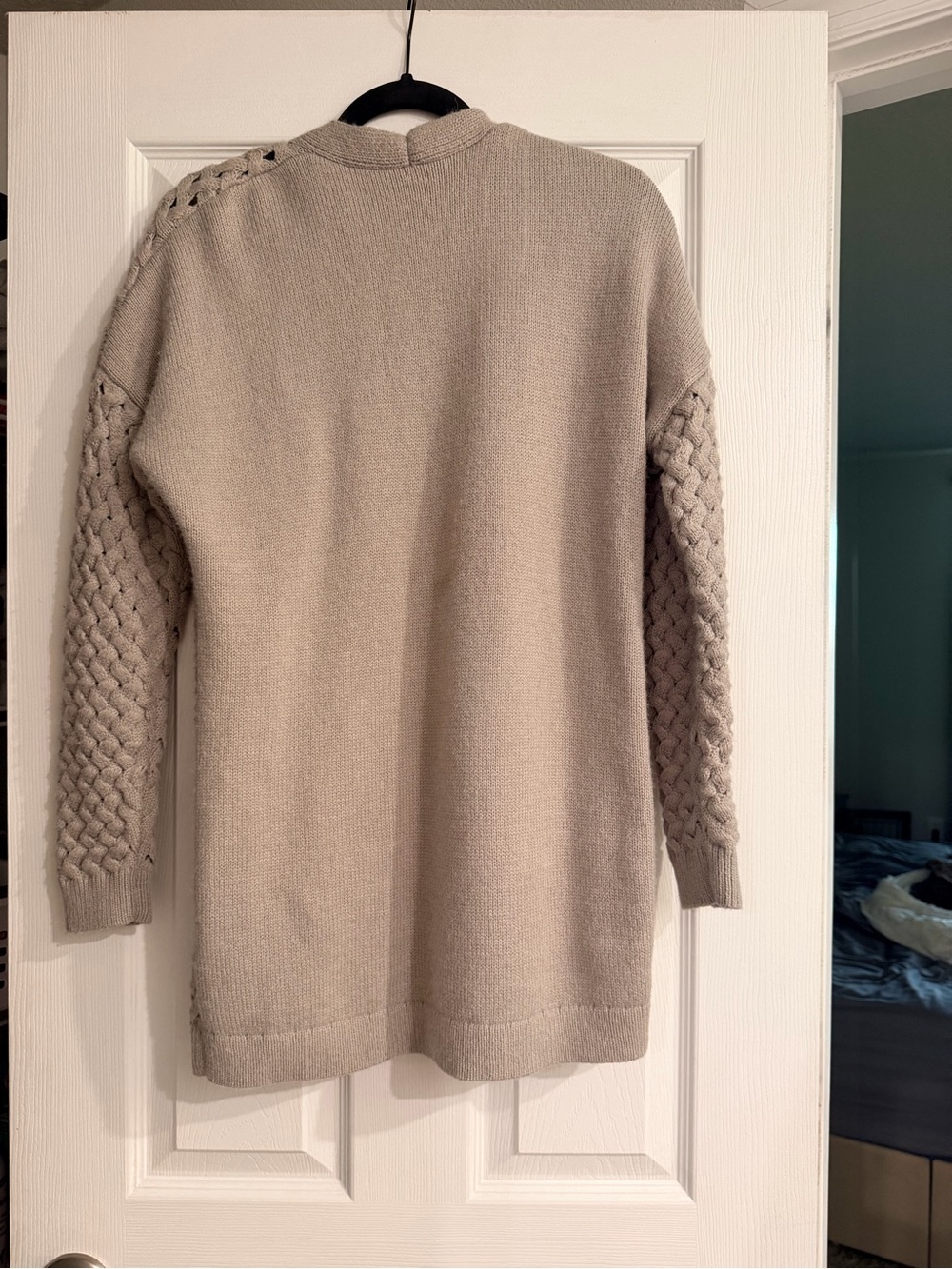 Open-Front Cable Knit Cardigan Sweater - Grey - Picture 2 of 3